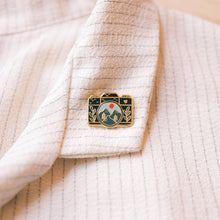 Load image into Gallery viewer, Camera Enamel Pin