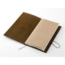 Load image into Gallery viewer, Traveler's Notebook Starter Kit - Regular Size - Olive Leather