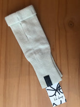 Load image into Gallery viewer, Recycled Cashmere Fingerless Gloves