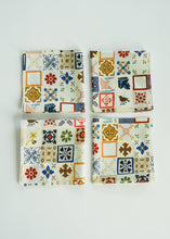 Load image into Gallery viewer, TILE NAPKIN SET