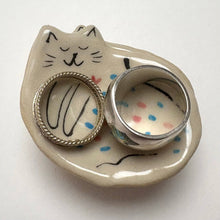 Load image into Gallery viewer, Tiny Ceramic Cat Trinket Dish