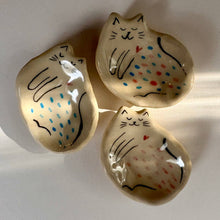 Load image into Gallery viewer, Tiny Ceramic Cat Trinket Dish