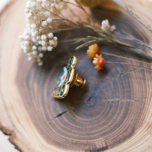 Load image into Gallery viewer, Camera Enamel Pin