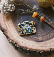 Load image into Gallery viewer, Camera Enamel Pin