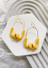 Load image into Gallery viewer, TWISTS - polymer clay earrings