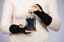 Load image into Gallery viewer, Recycled Cashmere Fingerless Gloves