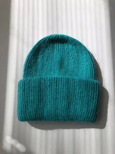 Load image into Gallery viewer, ANGORA + WOOL BEANIE