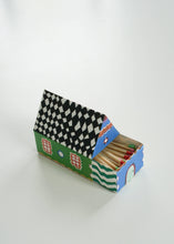 Load image into Gallery viewer, HOUSE MATCHES / BUSBAN