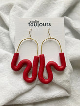 Load image into Gallery viewer, SQUIGGLES - polymer clay earrings