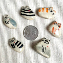 Load image into Gallery viewer, Tiny Ceramic Cats with Heart – Assorted Designs
