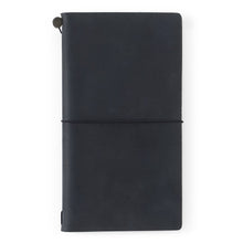 Load image into Gallery viewer, Traveler&#39;s Notebook Starter Kit - Regular Size - Black Leather
