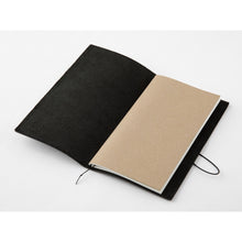 Load image into Gallery viewer, Traveler&#39;s Notebook Starter Kit - Regular Size - Black Leather
