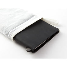 Load image into Gallery viewer, Traveler&#39;s Notebook Starter Kit - Regular Size - Black Leather
