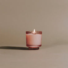Load image into Gallery viewer, Cactus Flower - 4.5oz Candle
