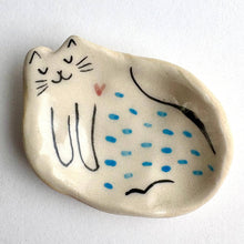 Load image into Gallery viewer, Tiny Ceramic Cat Trinket Dish
