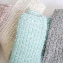 Load image into Gallery viewer, Super Soft Wool Socks - Mint
