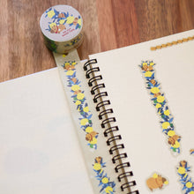 Load image into Gallery viewer, Yuzu Thief Capybara Kiss Cut Washi Tape
