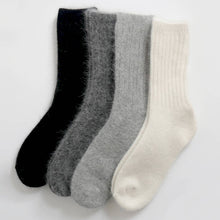 Load image into Gallery viewer, Super Soft Wool Socks - Black
